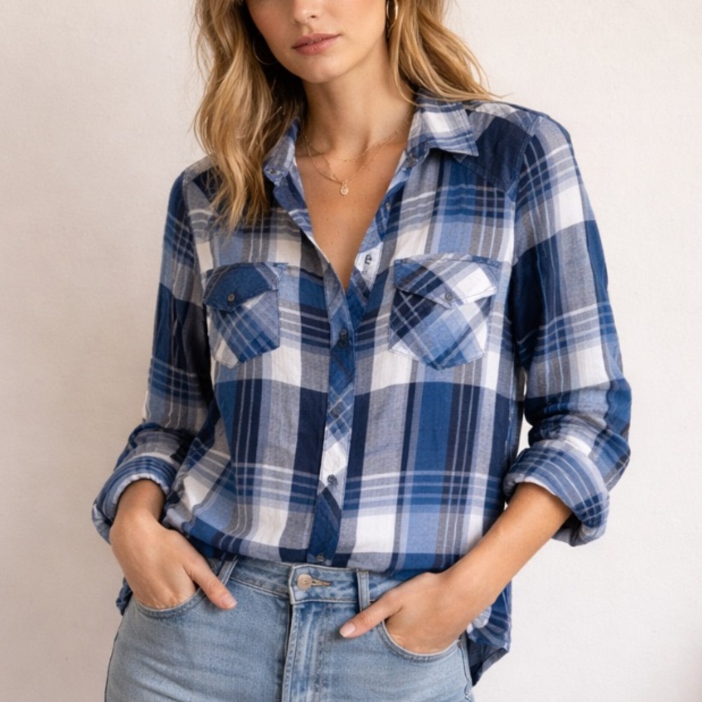 Rails Blue Plaid Button-Down Shirt – Lightweight Soft Classic Medium